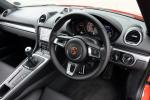 Porsche 718 Cayman 2016 года (UK)